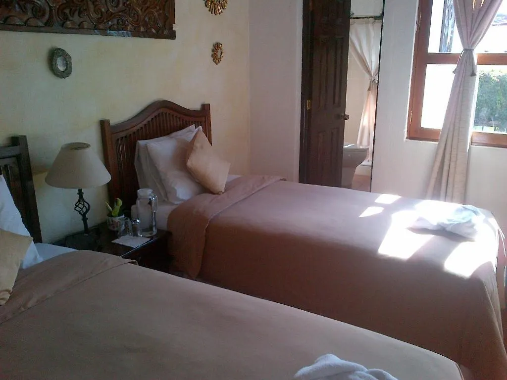 Hotel Casa Ovalle Antigua
